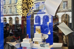 conceptvitrine-merchandising-fabbricadellamusa-jovoy-sweetpea-5