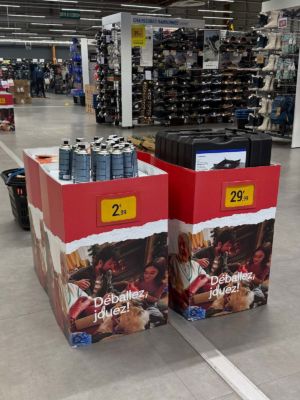 Agencement-branding-stand-merchandising-decathlon-noel2025-sweetpea-15