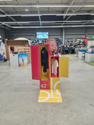 Agencement-branding-stand-merchandising-decathlon-rentreedesclasses2025-sweetpea-7