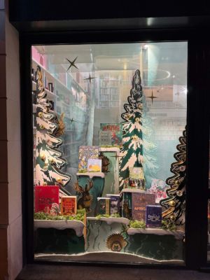 Conceptvitrine-merchandising-noel2025-laruche-sweetpea-7